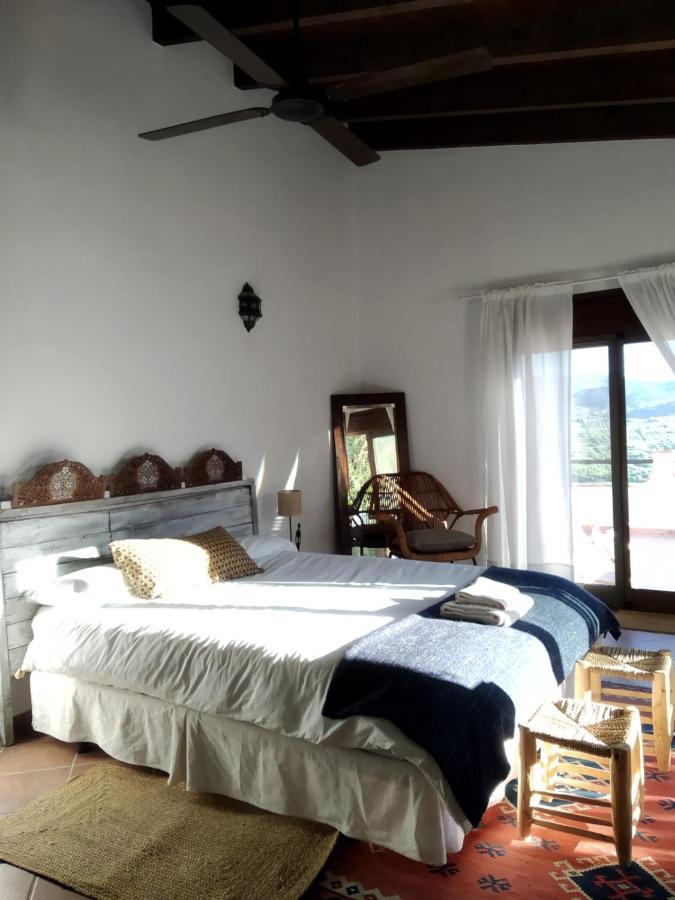The African House Tolox Ngoại thất bức ảnh