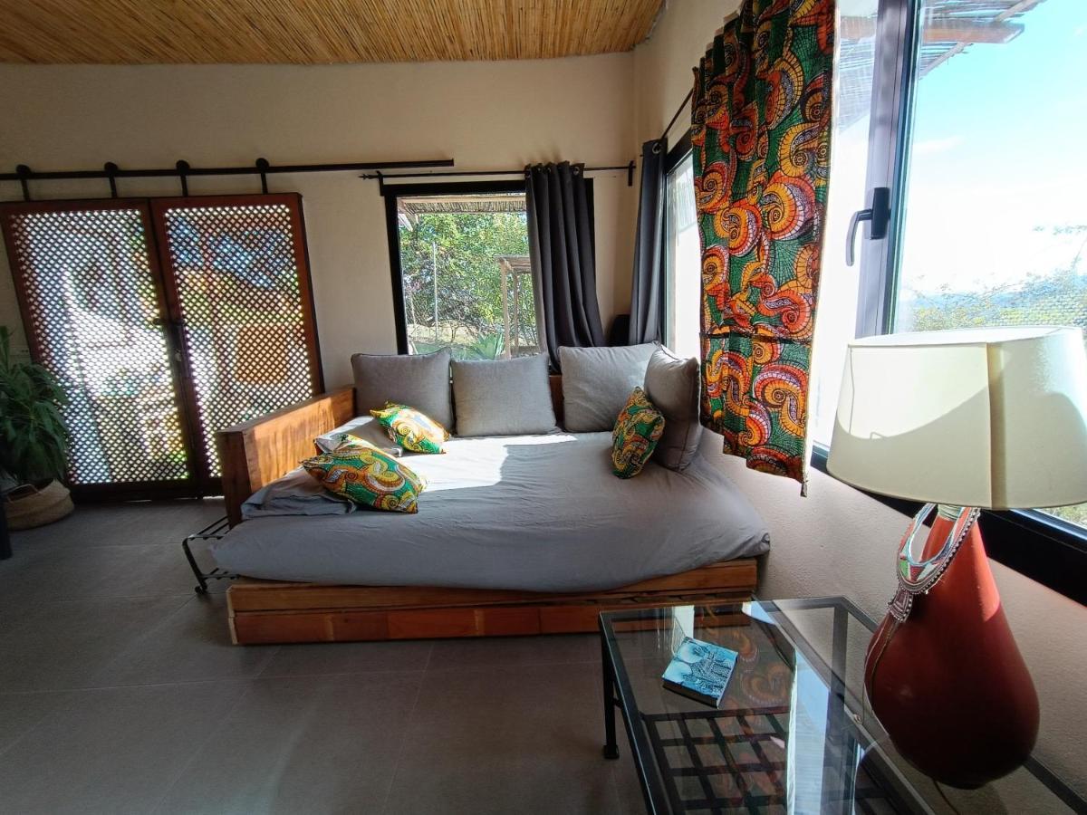 The African House Tolox Ngoại thất bức ảnh